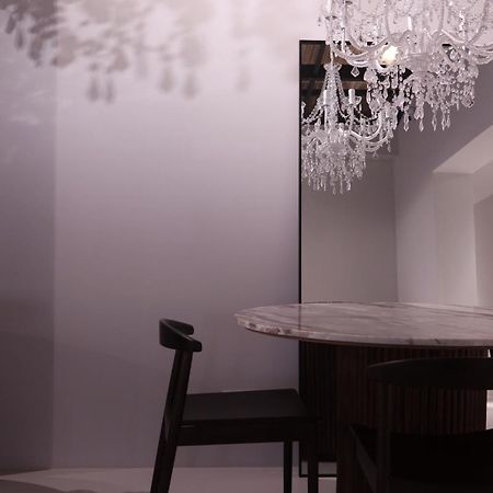 Nuit Hotel Valenza Esterno foto
